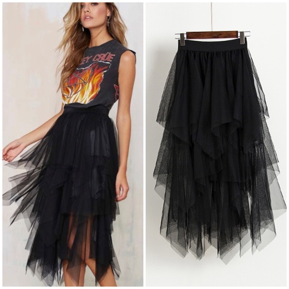 Dresses & Skirts - Black Tulle Asymmetrical Layered Skirt